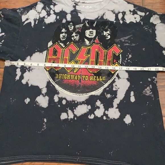 AC/DC Acid Bleach Wash Distressed Graphic Shirt Distressed Casual Band Music - Picture 5 of 10